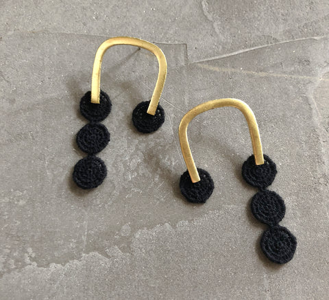 gamela black geometric earrings
