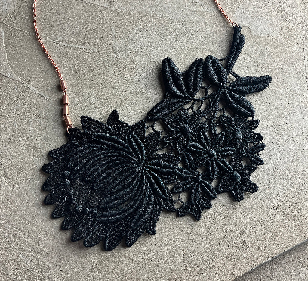 jaye asymmetrical black necklace